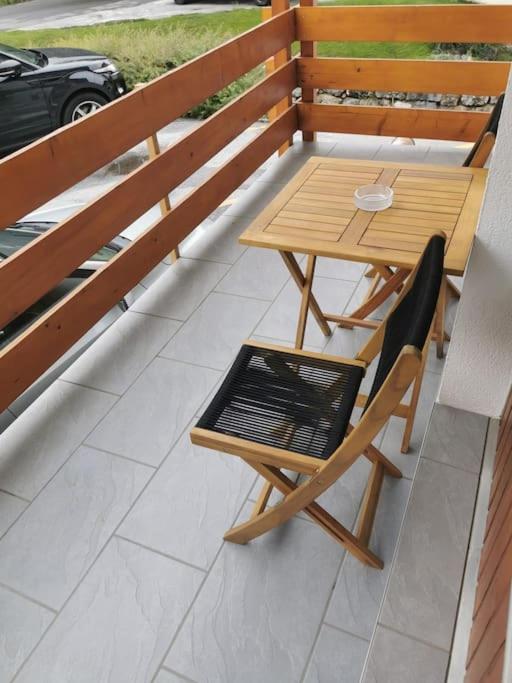 Charmant appartement avec balcon et parking privé - Chambres d'hôtes Lens