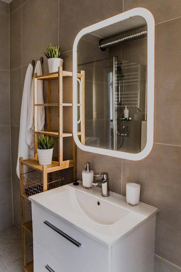 1 - bedroom Apartment - Przemyska 4 Street - B&B