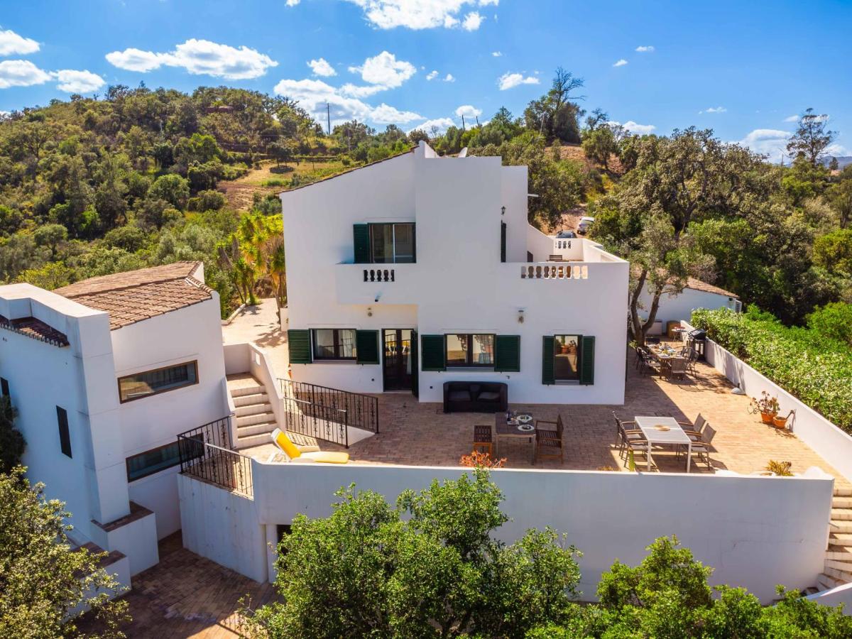 Villa Eiras Altas Grande by Portucasa - B&B