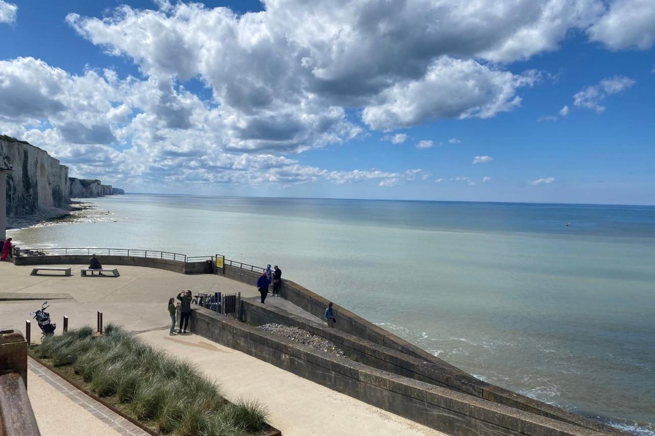 AL36 - Appartement vue mer exceptionnelle - B&B