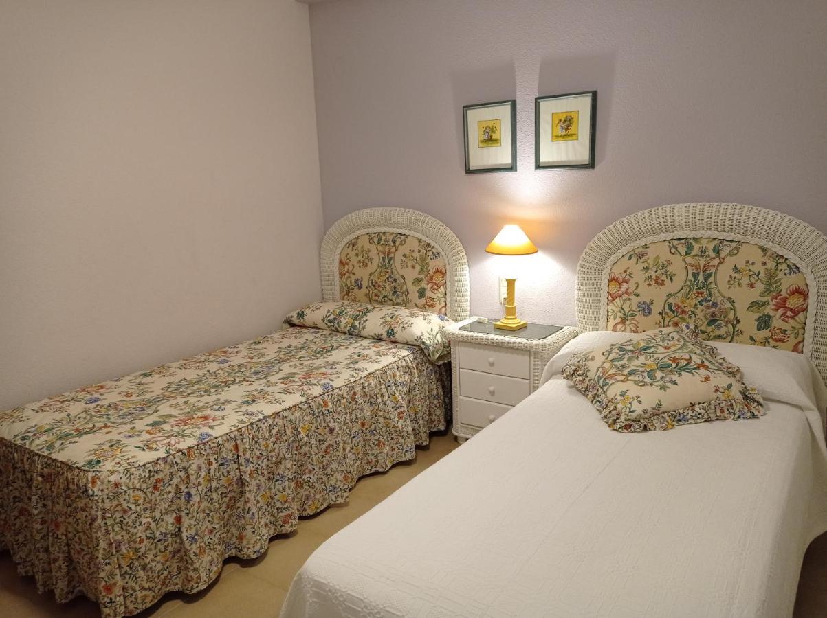 Apartamento con baño compartido