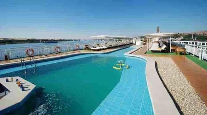 B&B Aswān - Five Star Nile Cruise from Aswan to Luxor - Bed and Breakfast Aswān