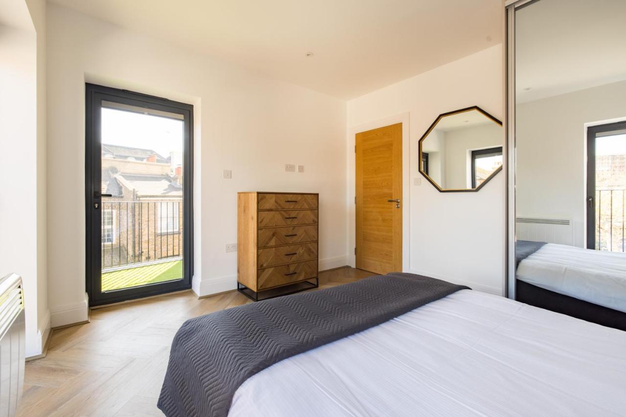 Superior Two Bedroom Apartment - Balcony