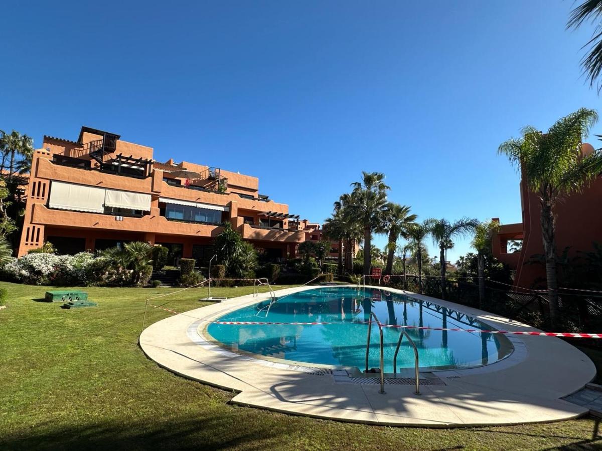 Appartement dans les jardins tropicaux - B&B