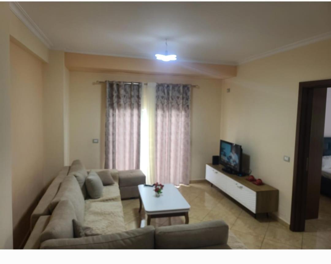 Fabi&Ami Apartment - Bed and Breakfast Sarandë