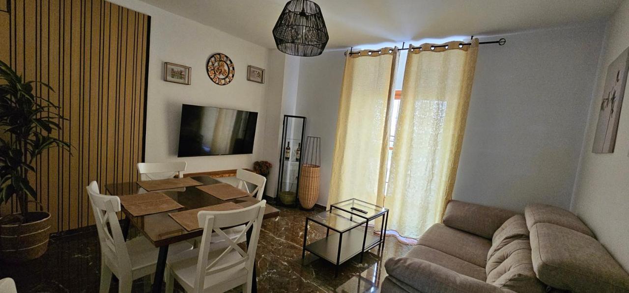 Apartamento El Sagrario - Bed and Breakfast