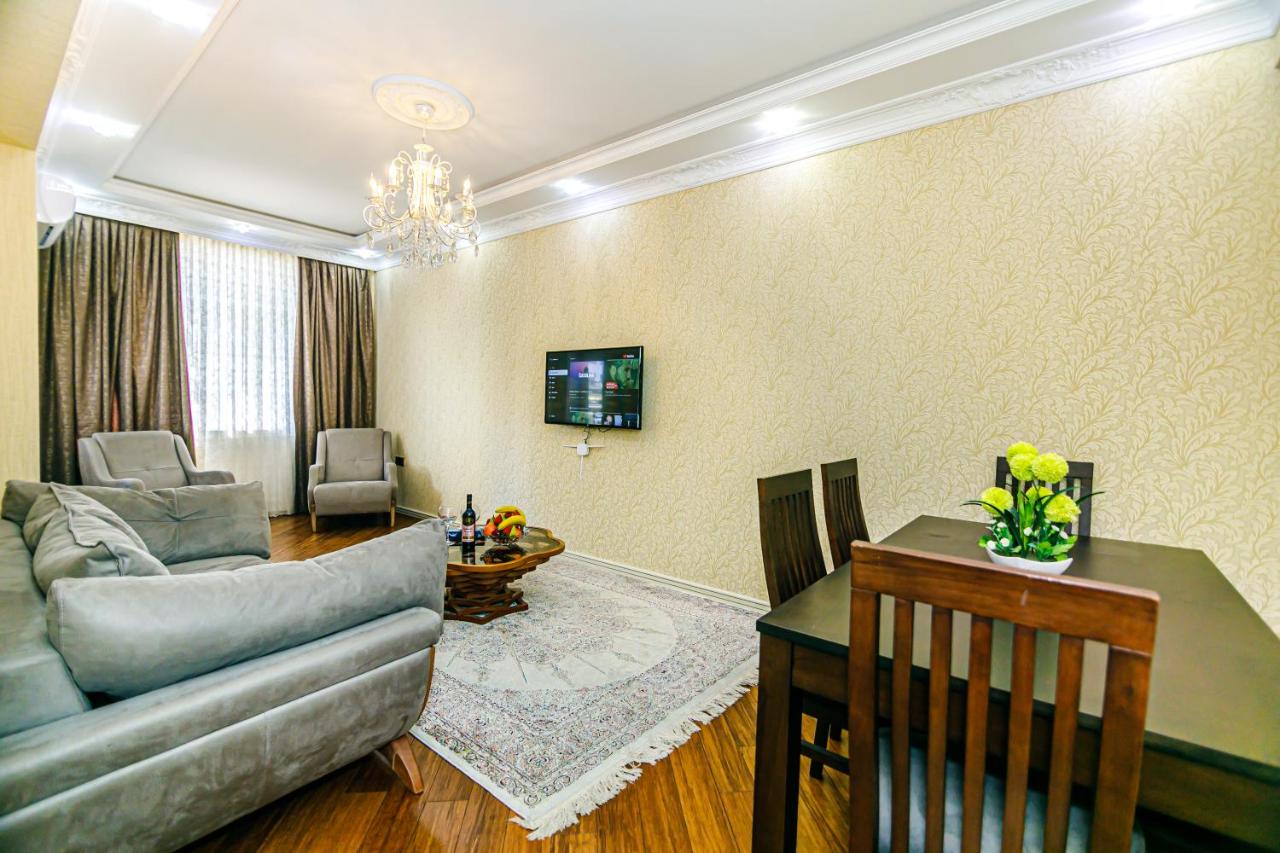 B&B Bakú - Sea view apartment by Baku housing - Bed and Breakfast Bakú