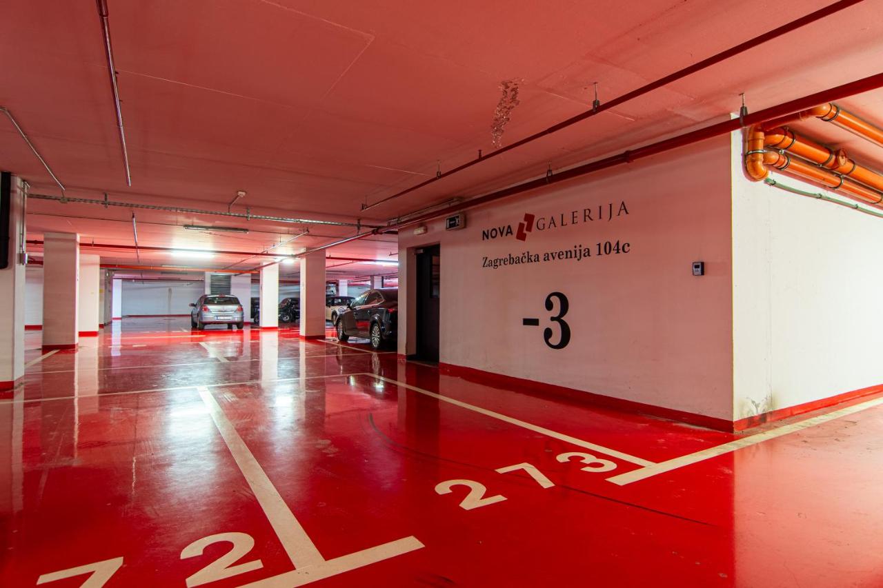 Flexible SelfCheckIns 72 - Zagreb - Garage - Loggia - New - B&B Zagreb