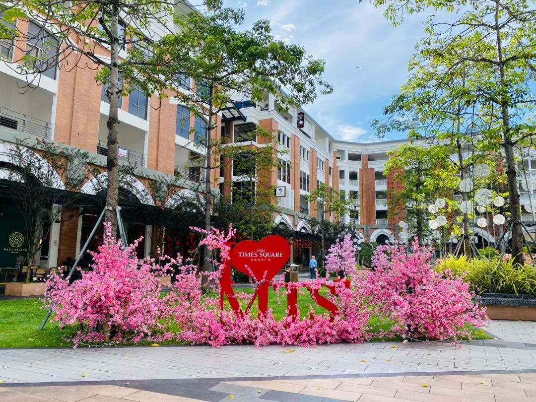 MiriTimesSquare DAJ#3 FREE WiFi - B&B Miri