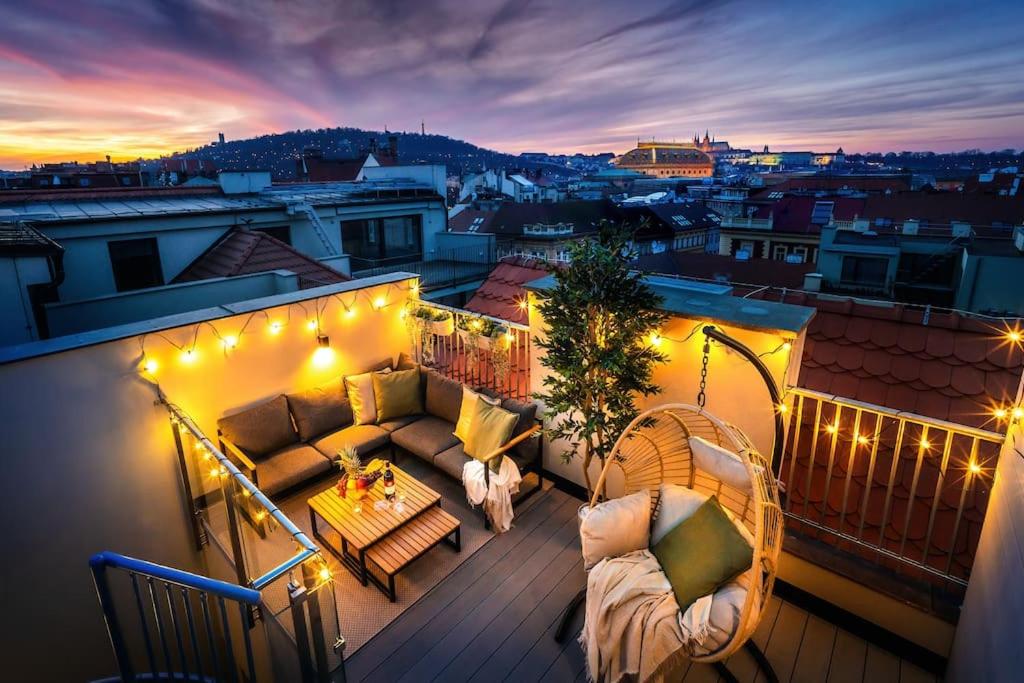 3BR AC Heaven of Harmony LUXPenthouse Theater view - B&B Prague