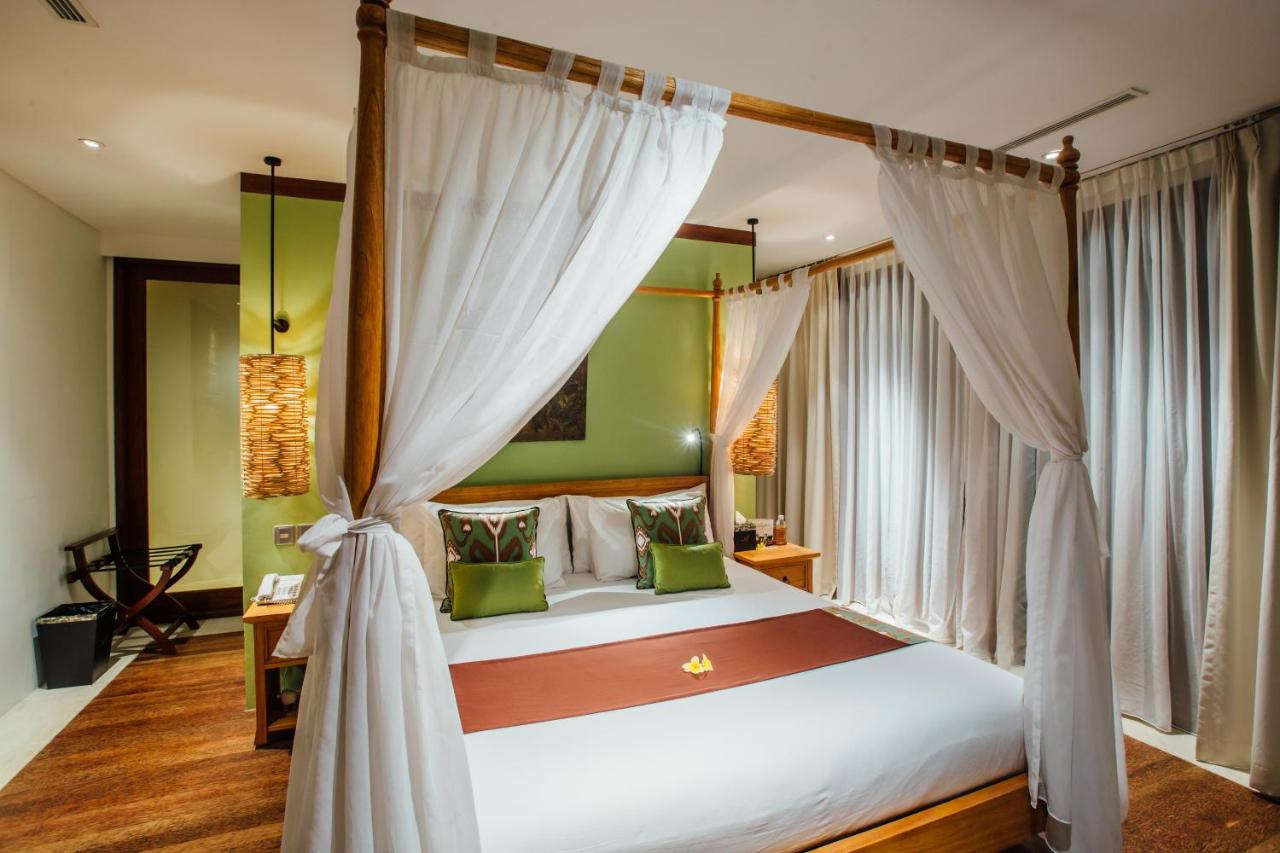 Villa 4 Chambres Puri Awani avec Piscine Privée - Transfert Aéroport Aller-Retour Gratuit