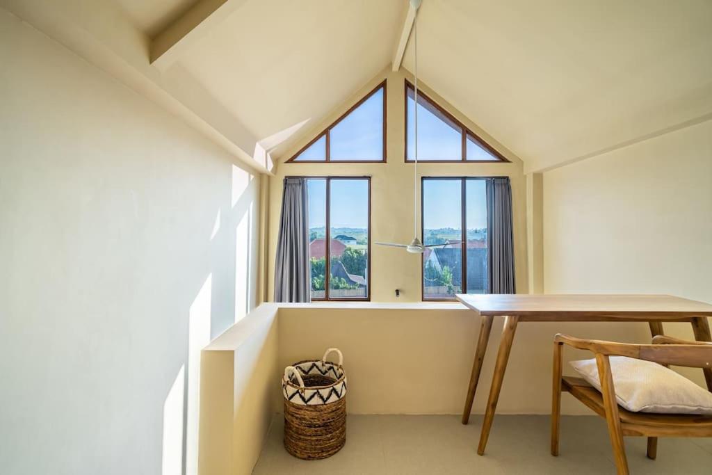 Canggu Seseh Breeze Loft - Chambres d’hôtes Munggu
