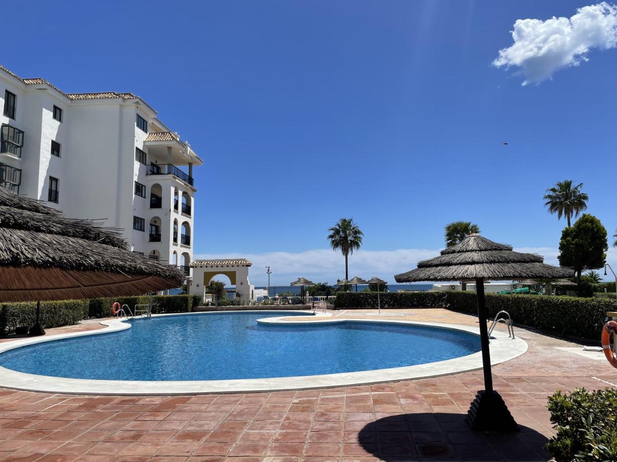 Apartamento en Marina Duquesa - B&B
