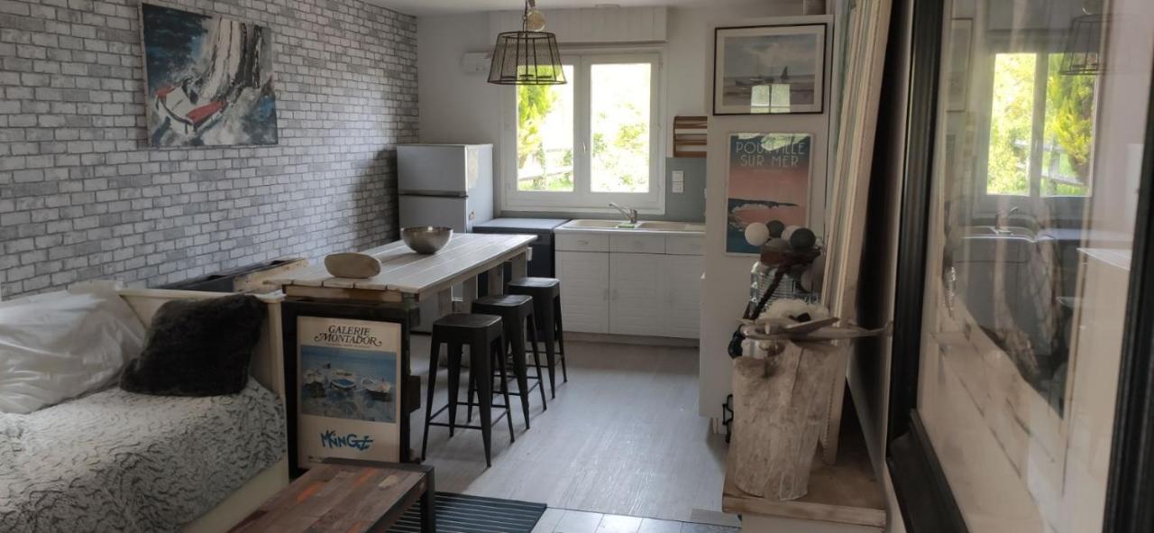 Chalet vue sur mer - Bed and Breakfast