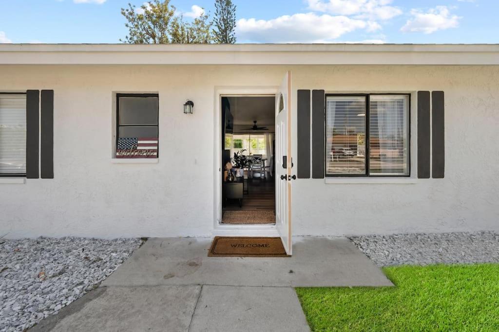 Brand New 2Bed in Bonita's Heart with Superb Patio and Garden - Chambres d'hôtes Bonita Springs