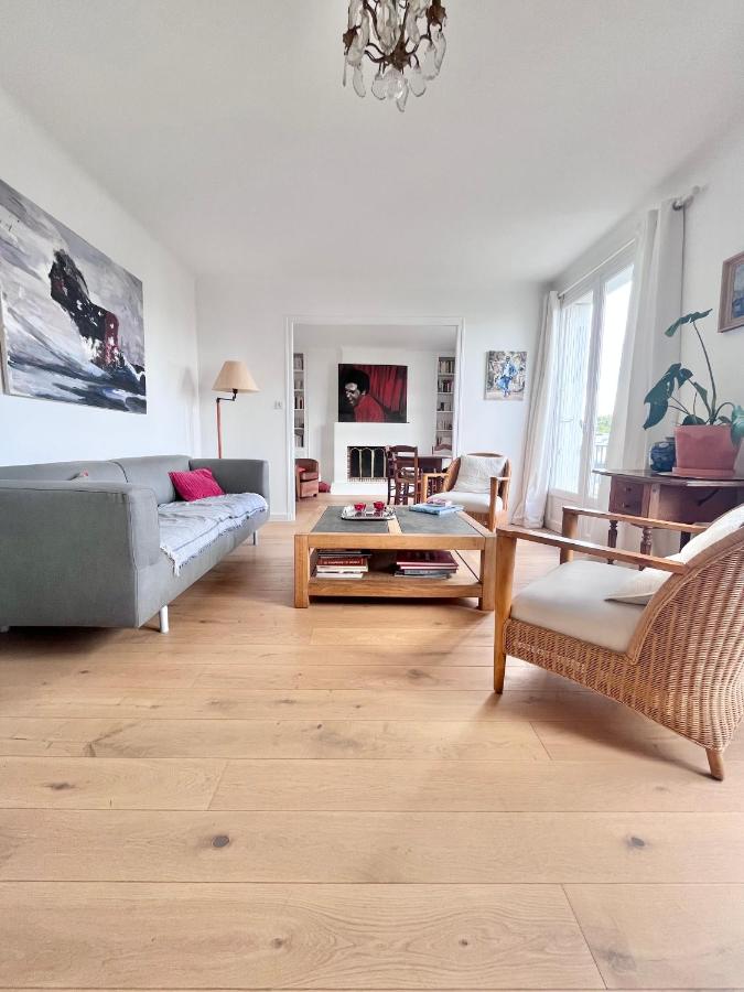 T2 - Procès - parking gratuit - WIFI - B&B
