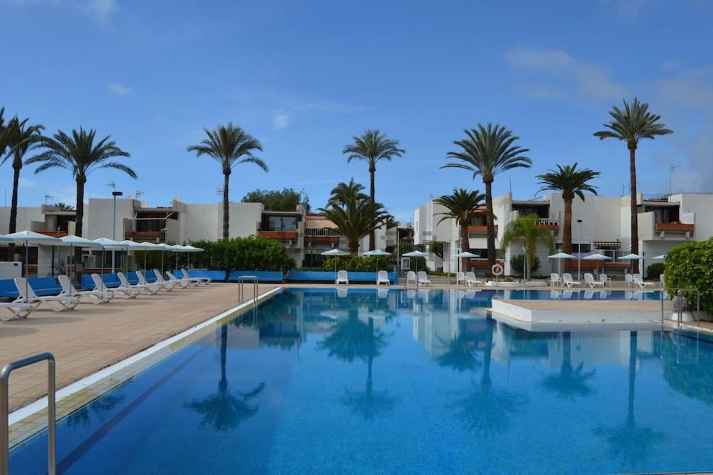 Private apartment with Air Condition and pool - Chambres d'hôtes Las Galletas