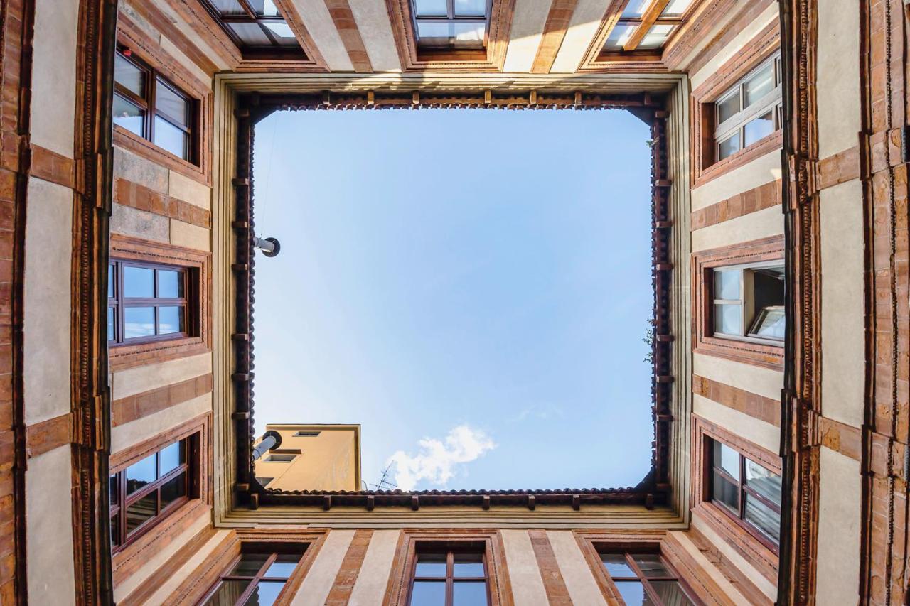 Monolocale con Balcone - Via dei Piatti 4