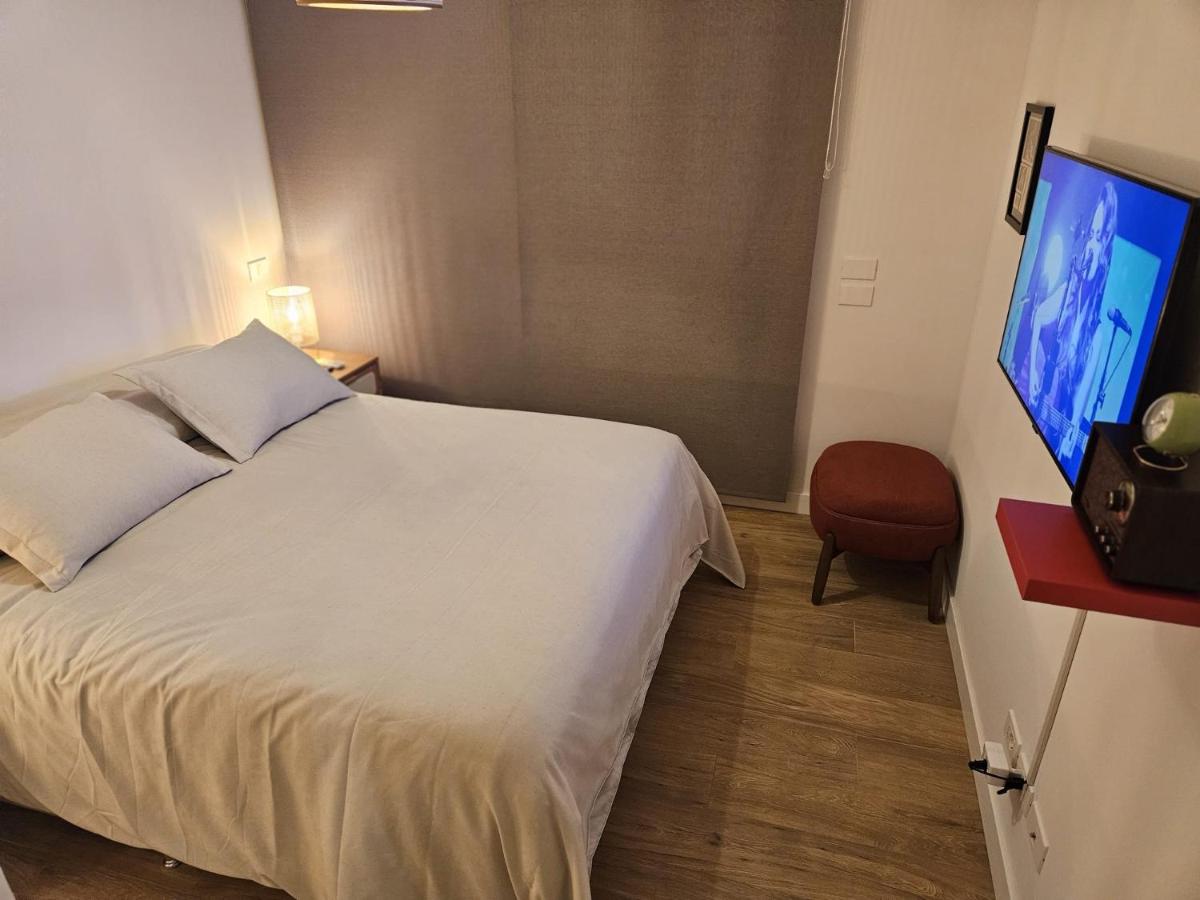 JOY MONTEVIDEO - Apartamento Premium - Servicios de Hotel 5 Estrellas - B&B