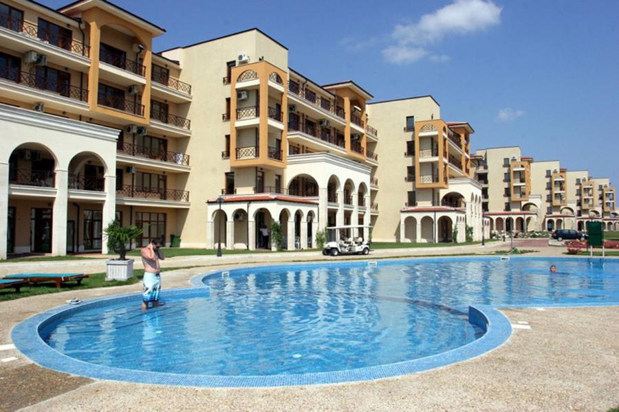 EL-EM APARTMENTS-В-301 - Ferienwohnung