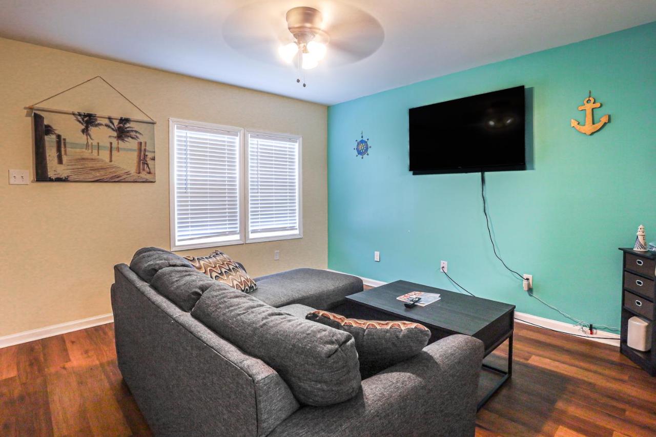 2 Mi to Stewart Beach Galveston Townhome - B&B