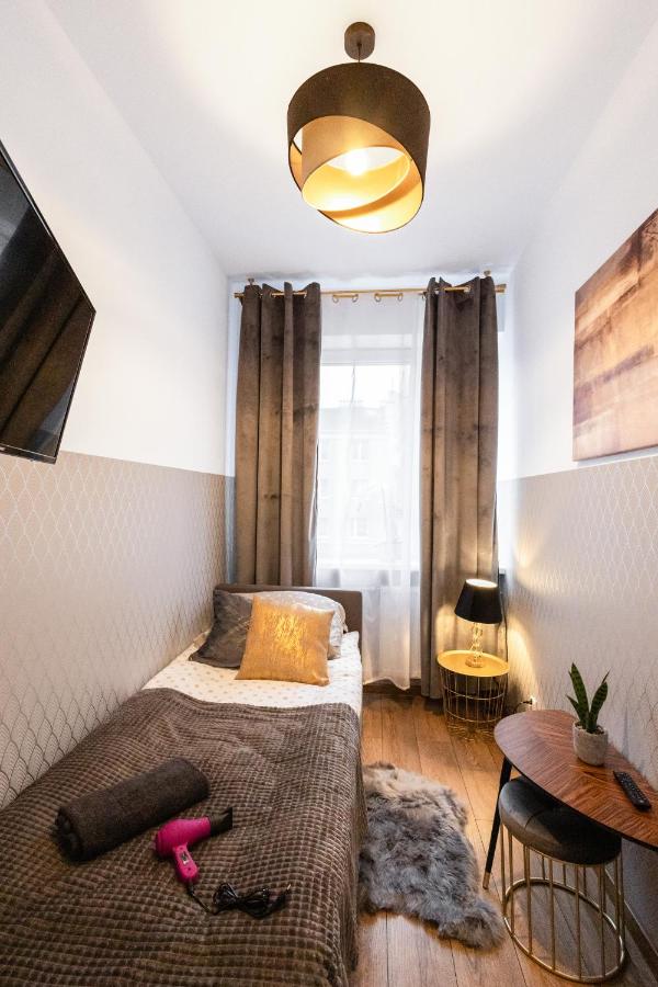 Standard Single Room with Shared Bathroom