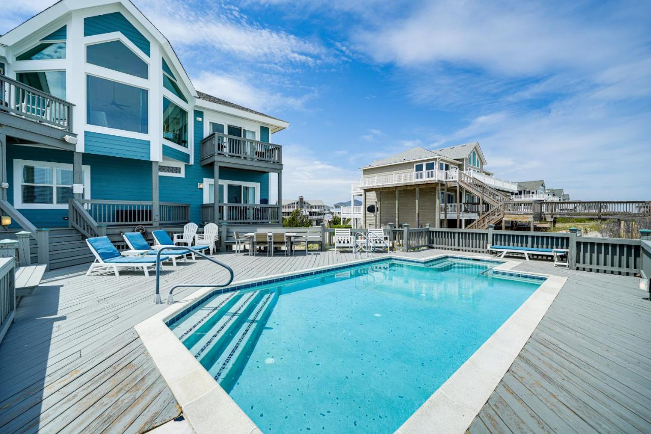 Grand Seaside Escape with Direct Beach Access! - B&B