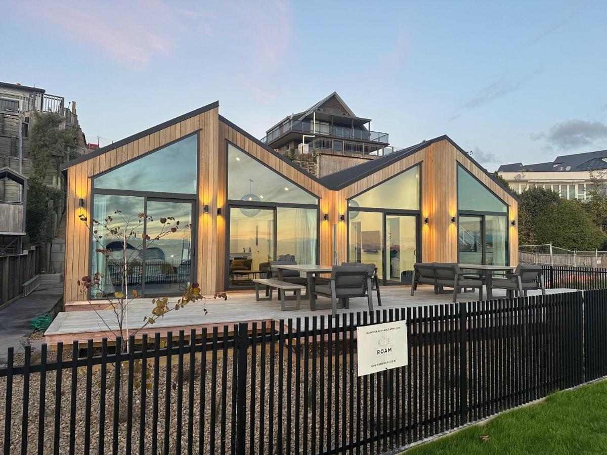 Absolute Lakefront House - B&B