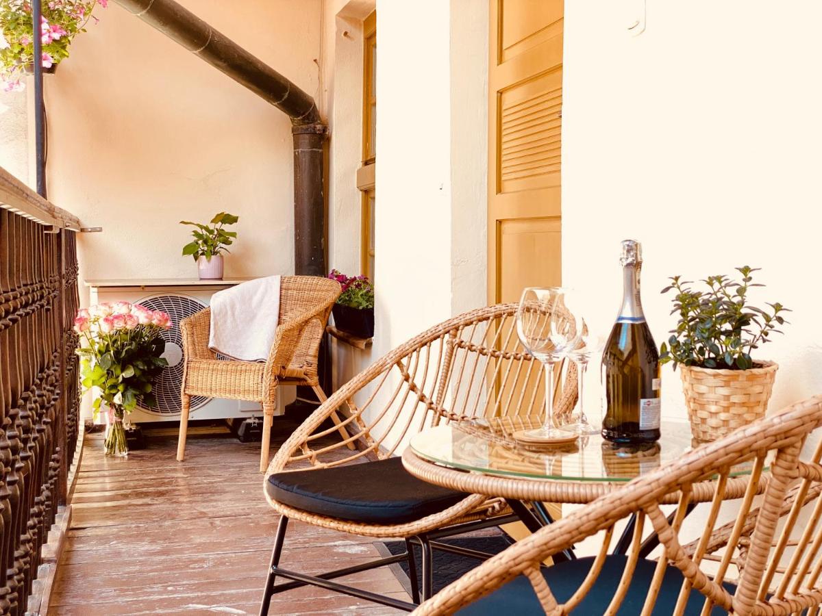 MINT Luxury Apartments at the Main Square - Bed and Breakfast Krakau