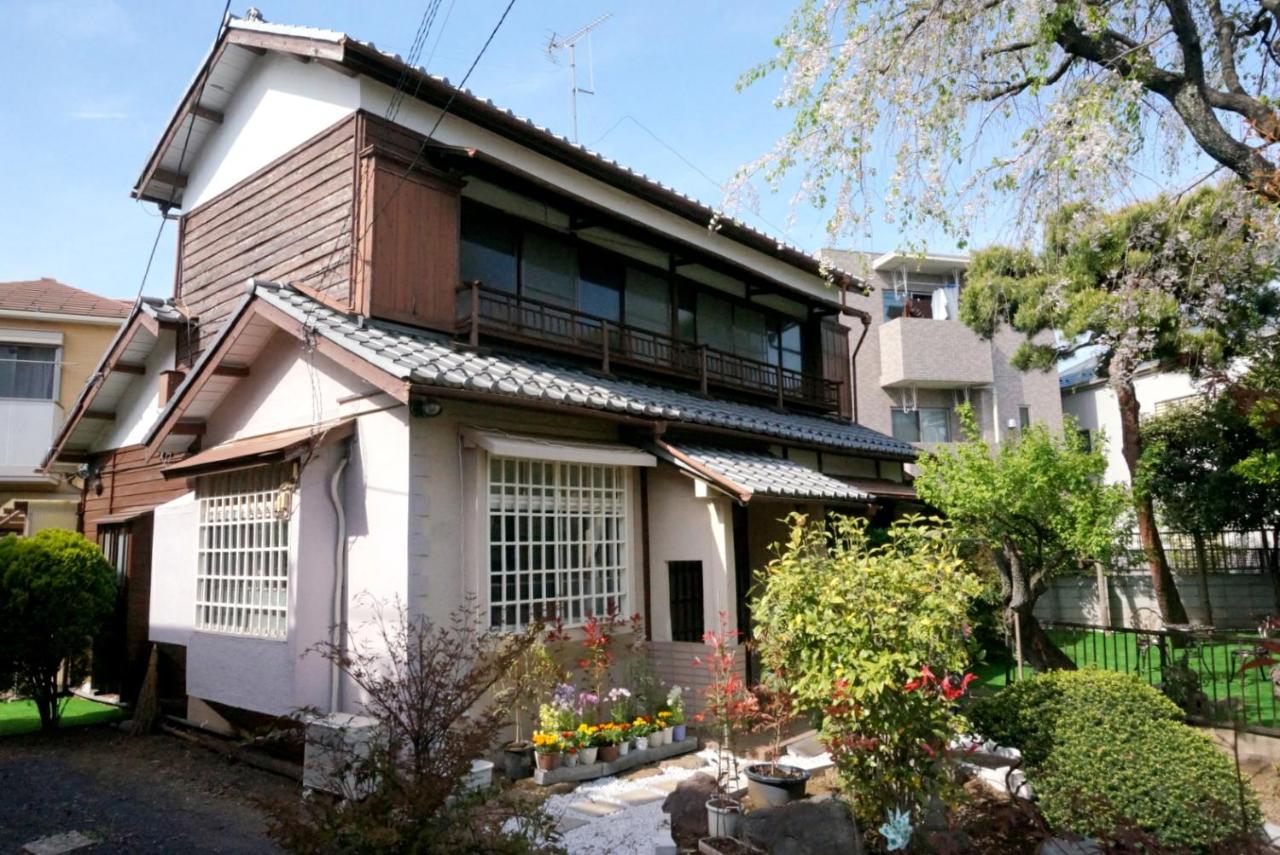 B&B Tokio - 200 sqm villa Shinjuku 20 min 3 parking accessible centennial garden - Bed and Breakfast Tokio