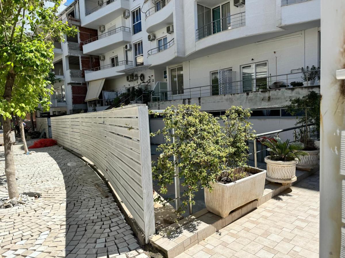 Sunset Breath Taking view Apartment - Bed and Breakfast Sarandë