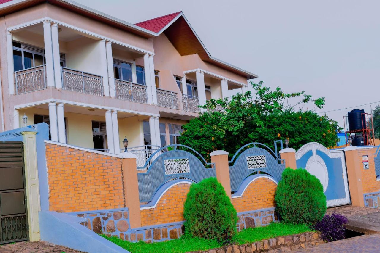 B&B Kigali - Home Inn Bed & Breakfast - Bed and Breakfast Kigali