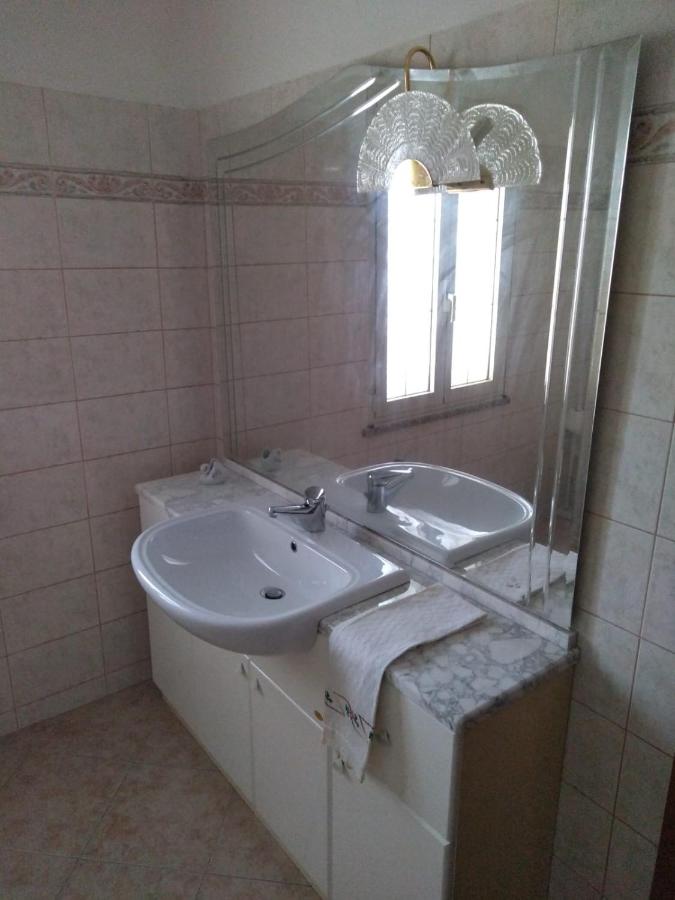 Camera Matrimoniale/Doppia con Letti Singoli con Bagno Privato