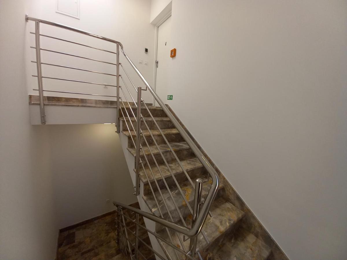 Two-Bedroom Apartment with Terrace and Sea View