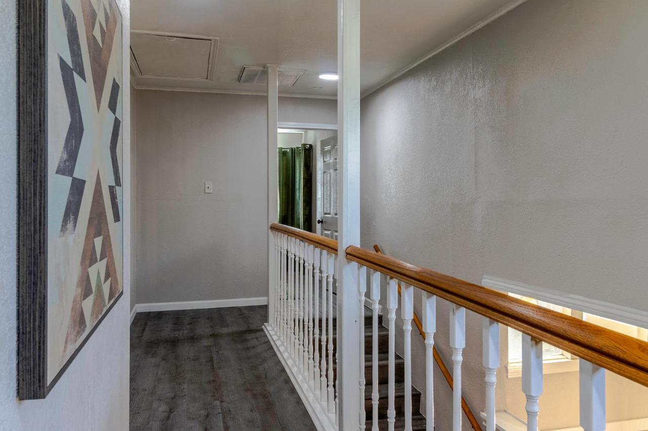 Prime Location - 3bd with BBQ - Ferienwohnung