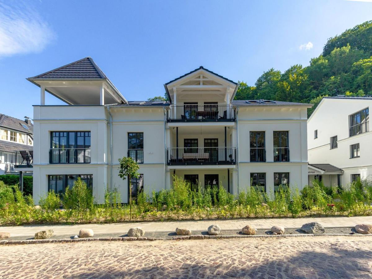 Villa Beatrice in Binz - WG 8 mit Balkon und kleinem Meerblick - Chambres d'hôtes Ostseebad Binz