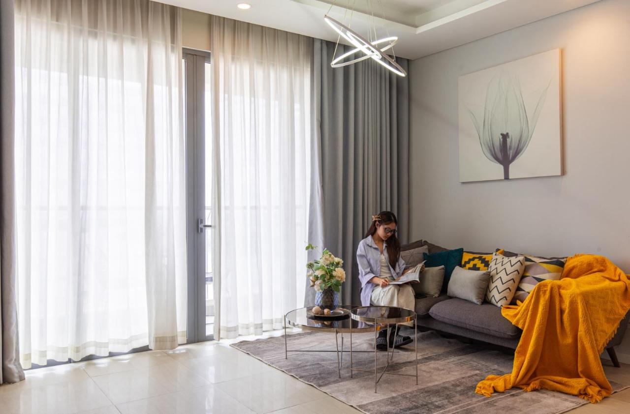Appartamento con 2 Camere da Letto e Vista Acqua