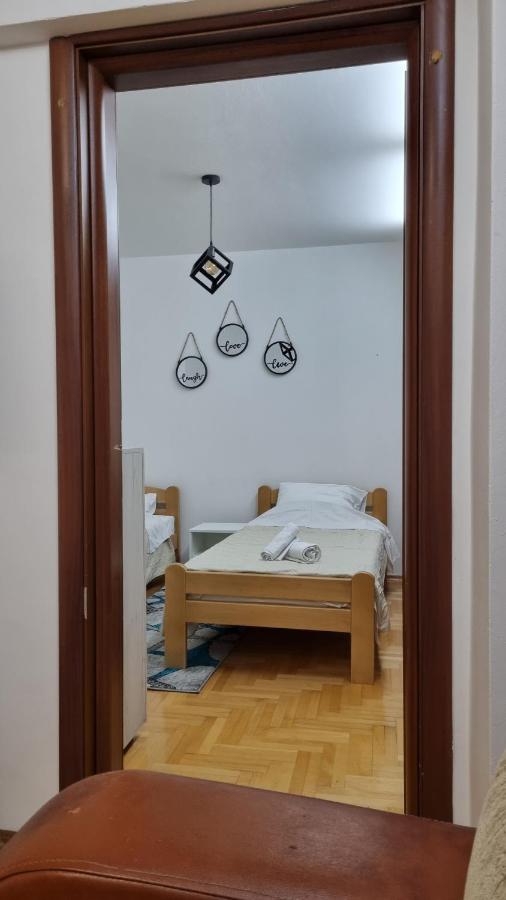 Apartment Chalovski - B&B