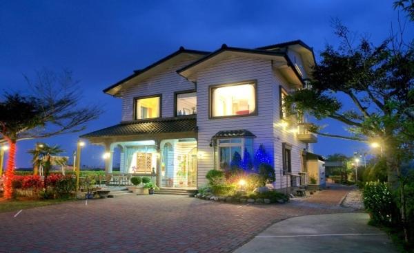 Chun Feng Cao Tang Homestay - Bed and Breakfast