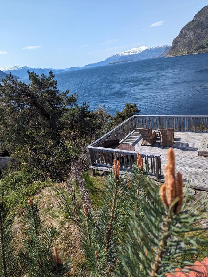 B&B Kvam - Hardangerfjord view 2 - Bed and Breakfast Kvam