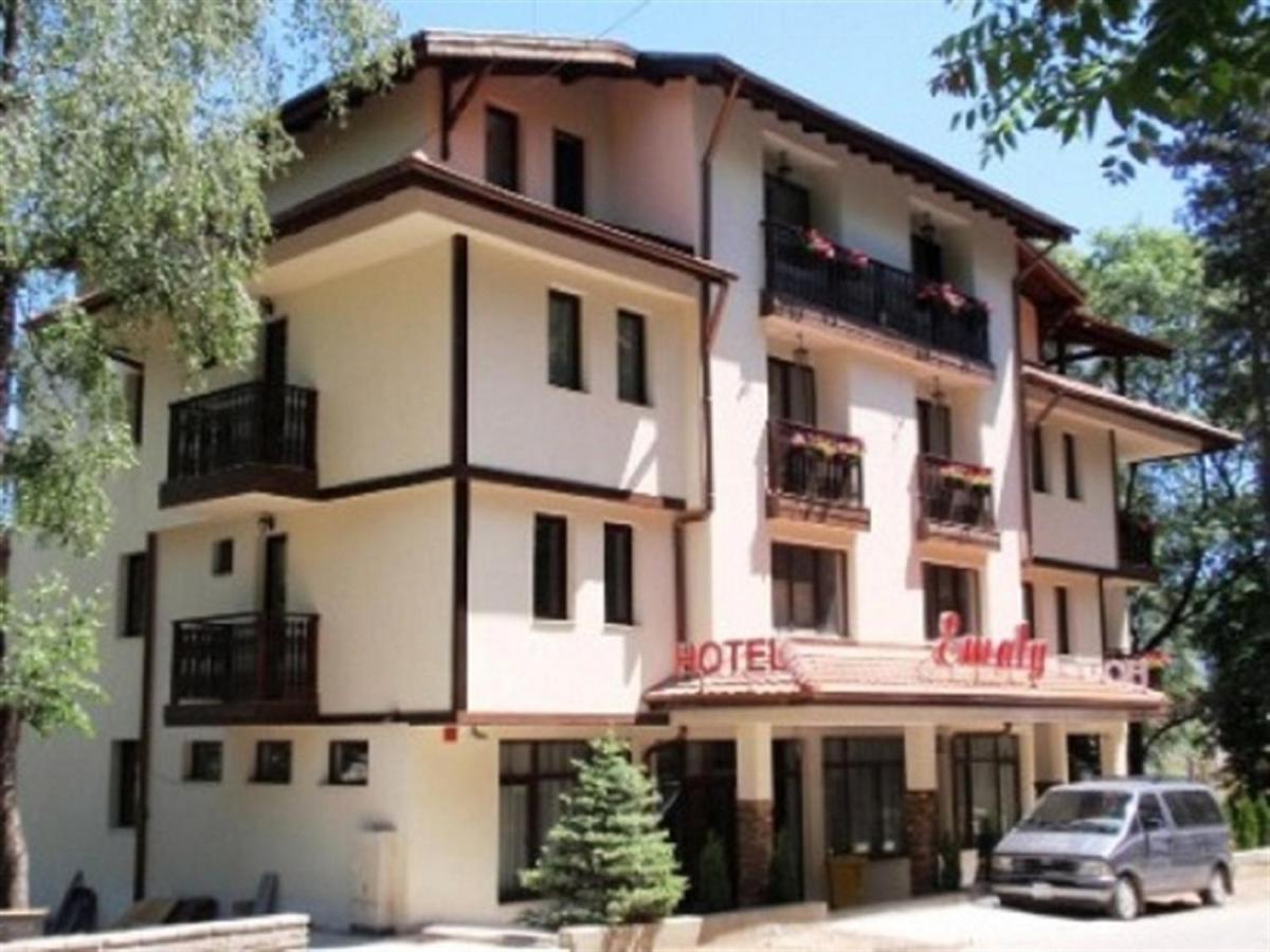 B&B Sapareva Banya - Family Hotel Emaly 2 - Bed and Breakfast Sapareva Banya