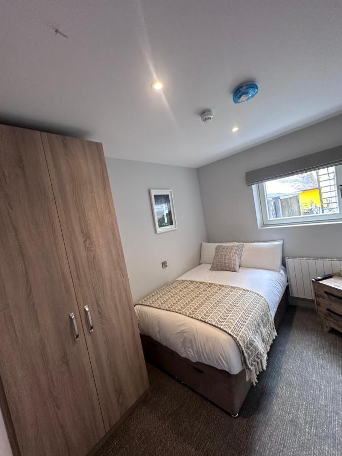 Budget Single Room