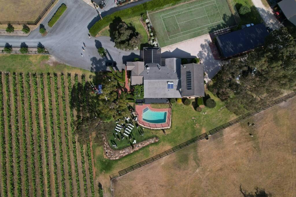 B&B Kangarilla - Mount Bold Estate - Luxurious Private Retreat - Bed and Breakfast Kangarilla