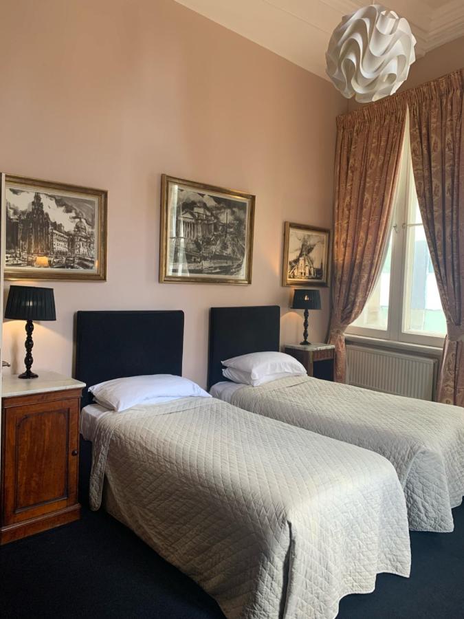 Zweibettzimmer