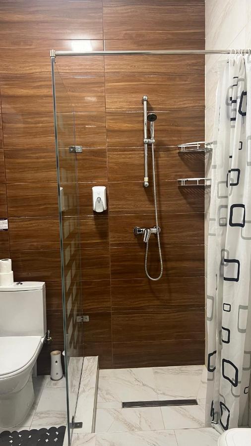 Large Double or Twin Room