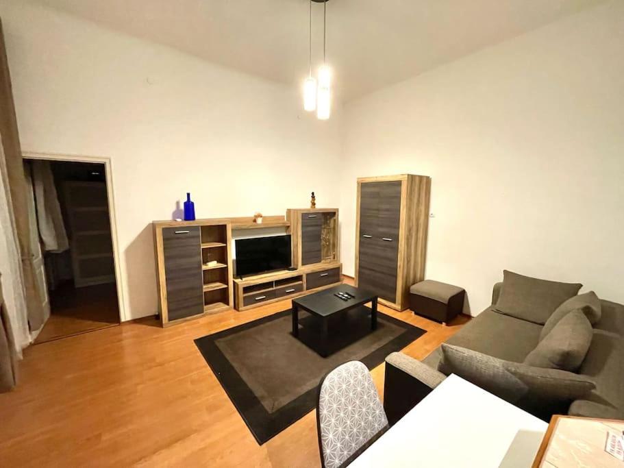 Csengery apartment - B&B Budapest