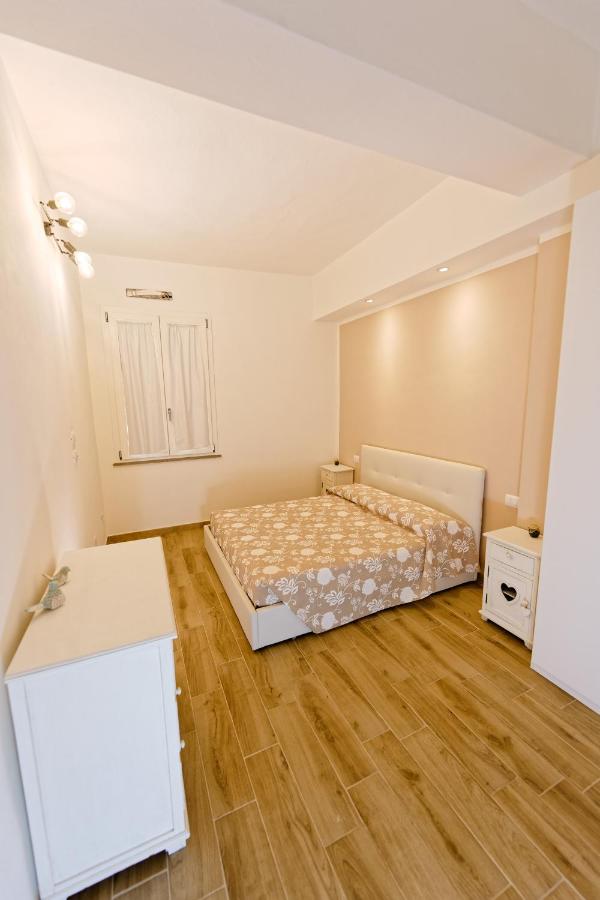 Appartamento La piramide - Ferienwohnung Cecina