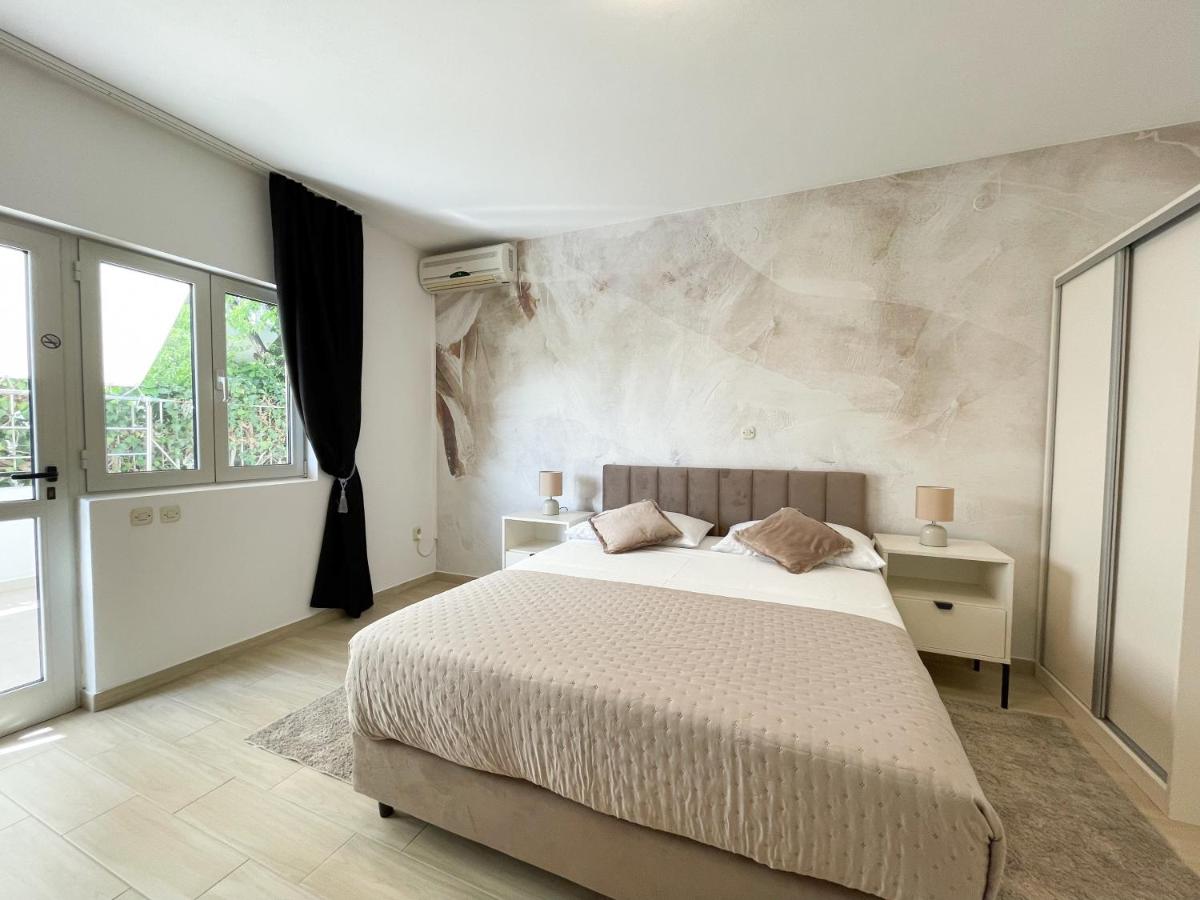 Studio Apartment with Side Sea View ( 2 Adults)