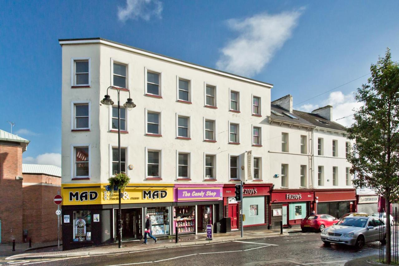 Walled City Apartments - B&B