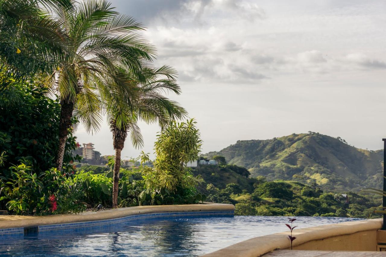Oceanview Rancho with Two bedroom & Two baths - Bed and Breakfast Coco, Sardinal